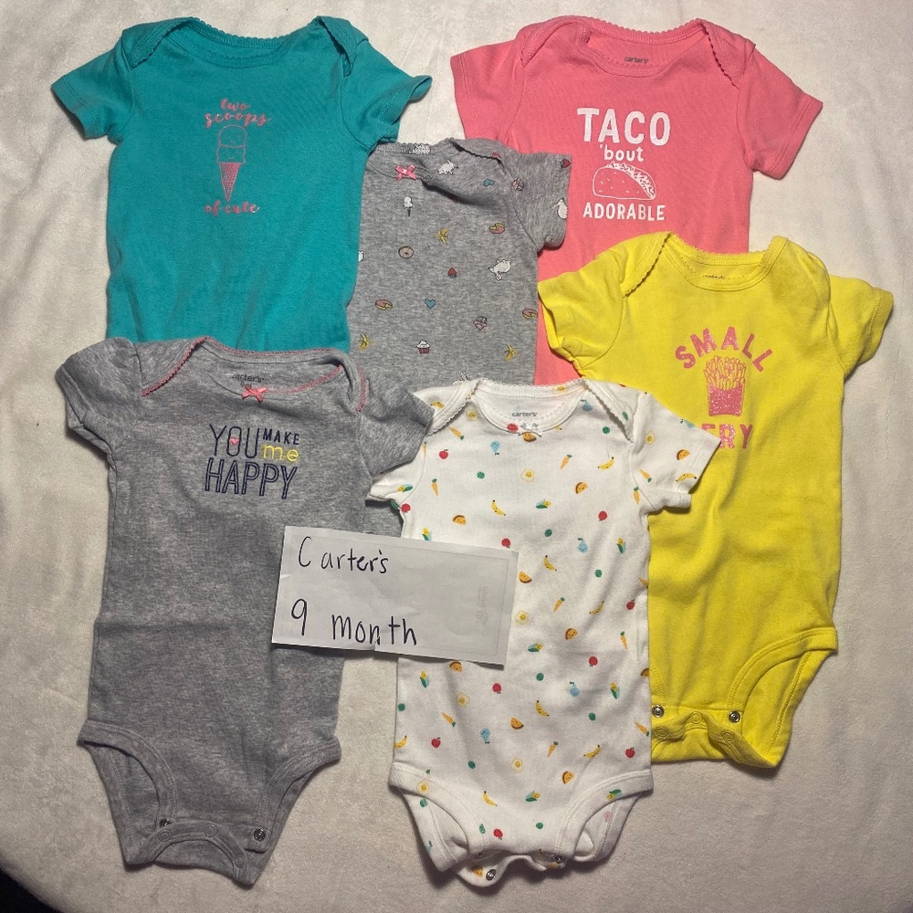 FOR SALE- baby clothes 9 month bundle 26 pieces total